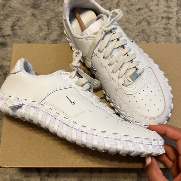 JACQUEMUS JF1 8.5 womens - Picture 2 of 4